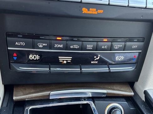 Used 2016 Mercedes-Benz E 350 Sedan image 35