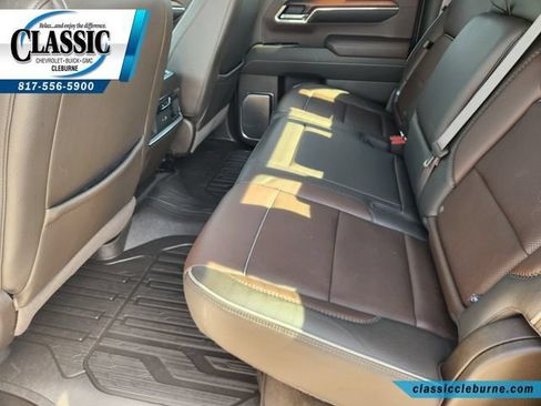 Used 2024 GMC Sierra 1500 Denali w/ Technology Package AWD/4WD image 29