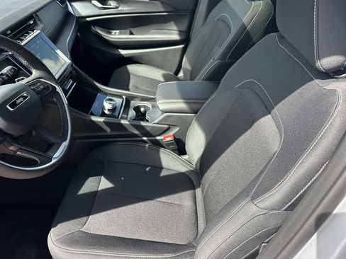 New 2026 Jeep Grand Cherokee Laredo X image 21