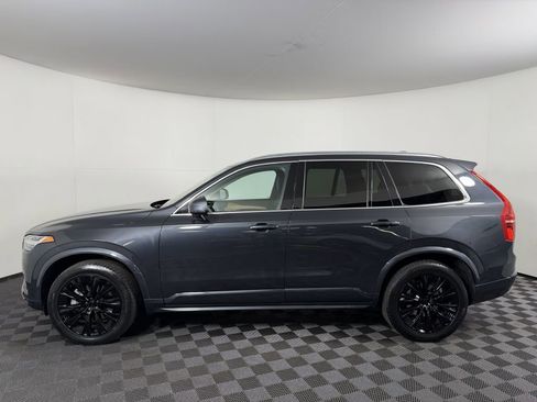 Used 2021 Volvo XC90 T6 Momentum w/ Climate Package AWD/4WD image 7