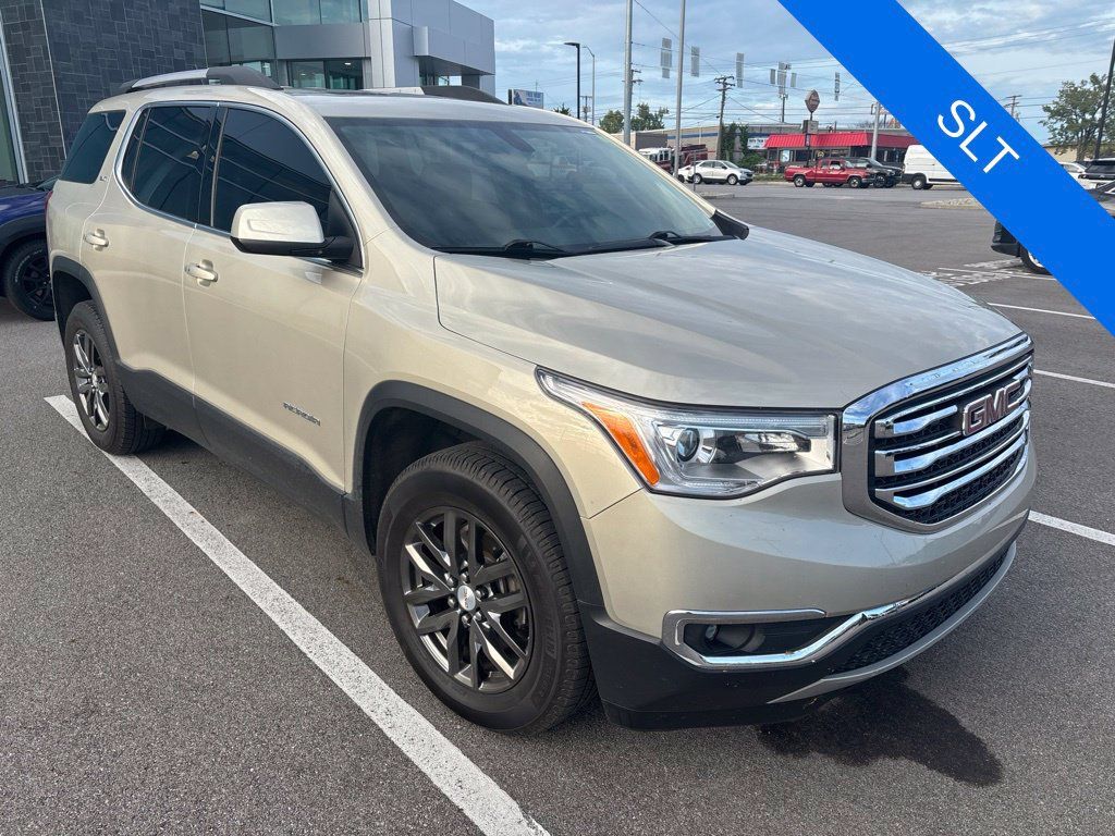 Used 2017 GMC Acadia SLT FWD image 1