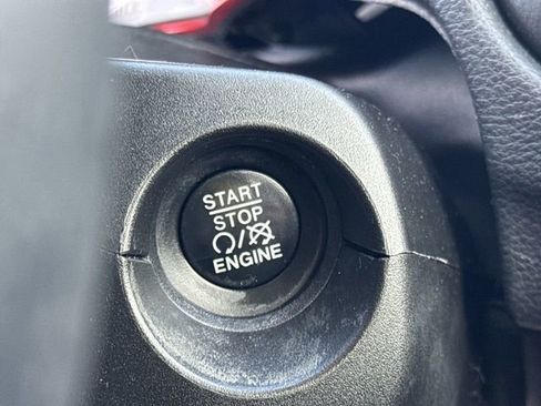 Used 2017 Jeep Compass Trailhawk image 18