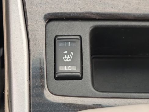 Used 2015 Nissan Altima 3.5 SL FWD image 34