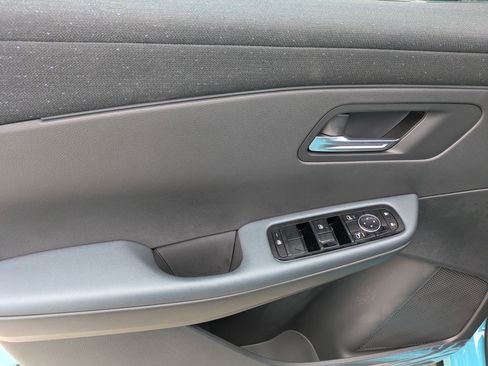 New 2026 Nissan Leaf SV+ w/ Floor Mat Package (SV+) image 13