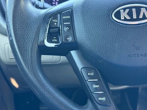 Used 2012 Kia Optima LX image 23