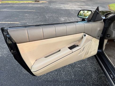 Used 1993 Cadillac Allante FWD image 67