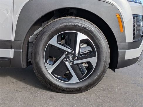 Used 2026 Hyundai Ioniq 9 S image 7