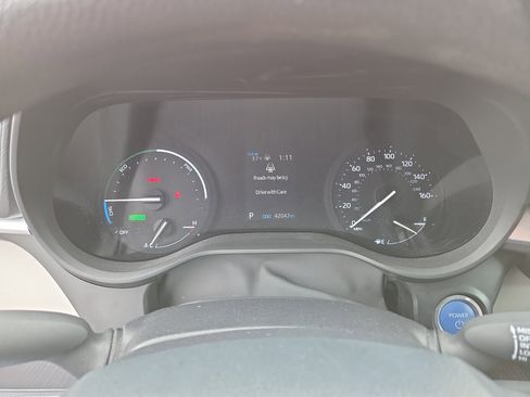 Certified 2024 Toyota Sienna LE image 22