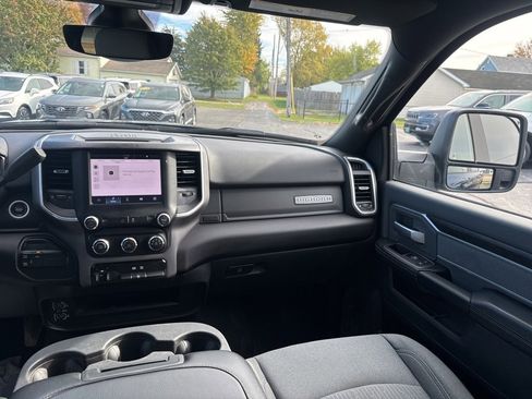 Used 2023 RAM 2500 Big Horn w/ Level 1 Equipment Group image 28