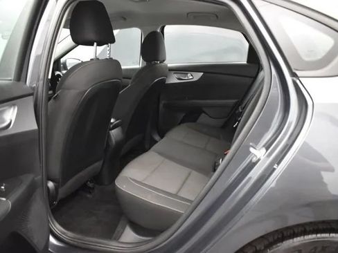 Used 2023 Kia Forte LXS FWD image 15