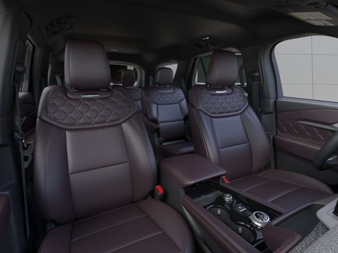 New 2026 Ford Explorer Platinum w/ LUX Leather Package AWD/4WD image 31