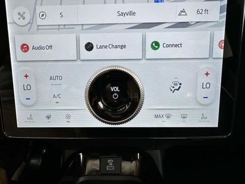 Used 2024 Ford Mustang Mach-E Premium image 26