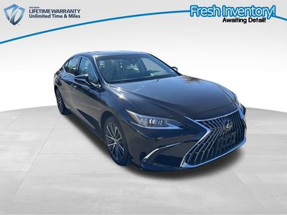 Used 2023 Lexus ES 250 w/ Premium Package