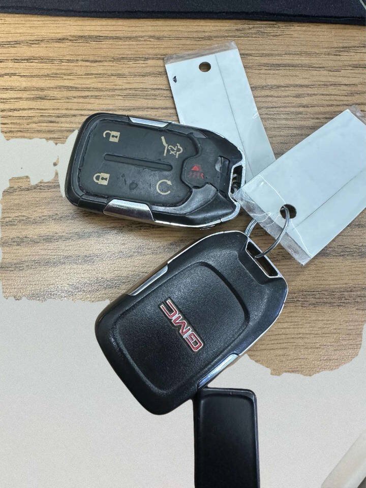 Used 2019 GMC Terrain SLT w/ Preferred Package AWD/4WD image 25