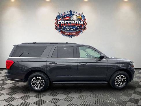 Certified 2024 Ford Expedition Max XLT AWD/4WD image 3