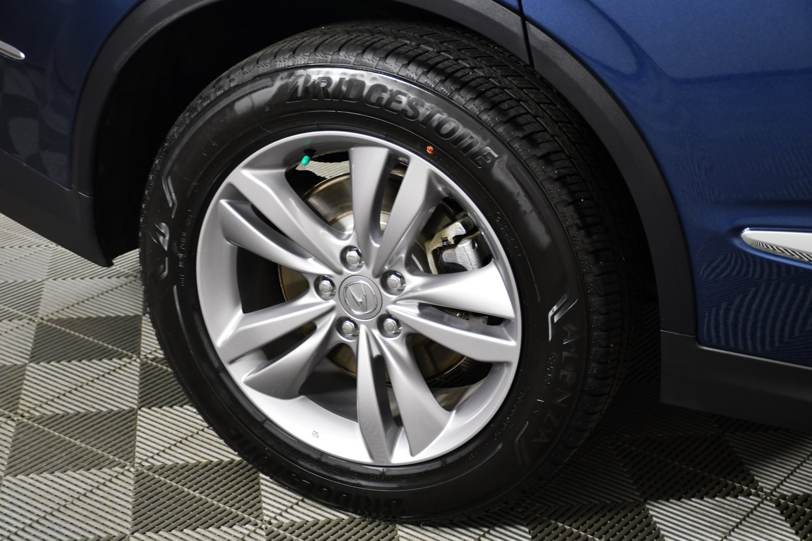 Used 2025 Acura MDX SH-AWD image 54
