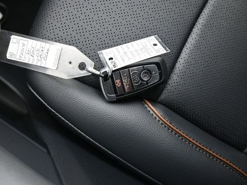 New 2025 Ford F150 Lariat w/ Equipment Group 502A High image 48