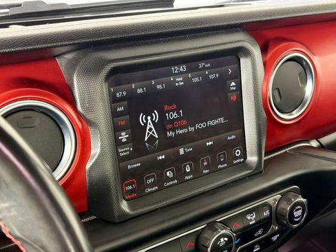 Used 2021 Jeep Wrangler Unlimited Rubicon w/ Uconnect 4C Nav & Sound Group image 15