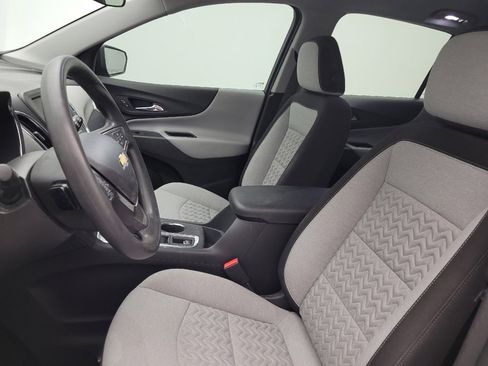 Used 2024 Chevrolet Equinox LS image 17