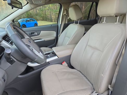 Used 2013 Ford Edge SEL image 15