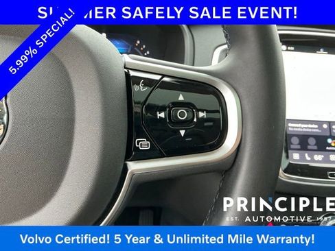 Certified 2025 Volvo XC90 B5 Core AWD/4WD image 23