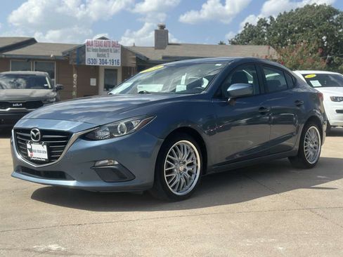 Used 2016 MAZDA MAZDA3 i Sport FWD image 2