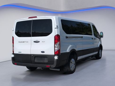 Used 2025 Ford Transit 350 XLT RWD image 5