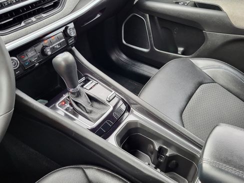 Used 2025 Jeep Compass Latitude AWD/4WD image 29