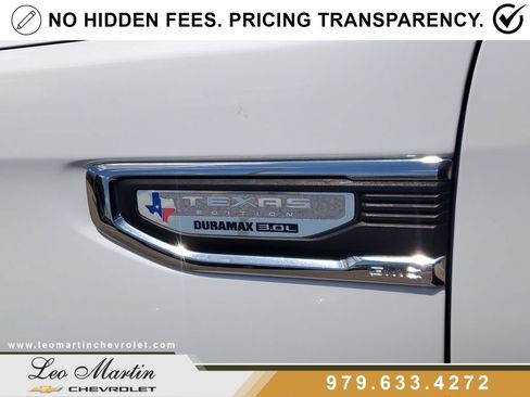 Used 2021 GMC Sierra 1500 SLT RWD image 8
