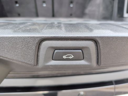 Certified 2024 BMW X5 sDrive40i w/ Premium Package image 36