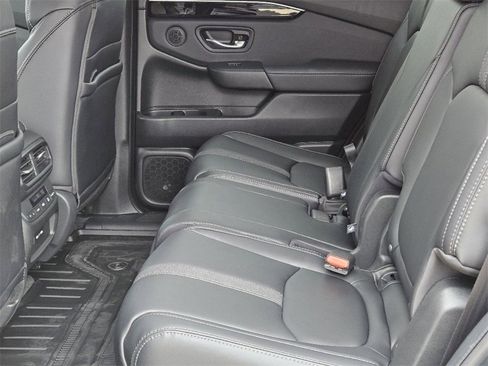New 2025 Honda Pilot EX-L image 17