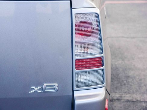 Used 2005 Scion xB image 8