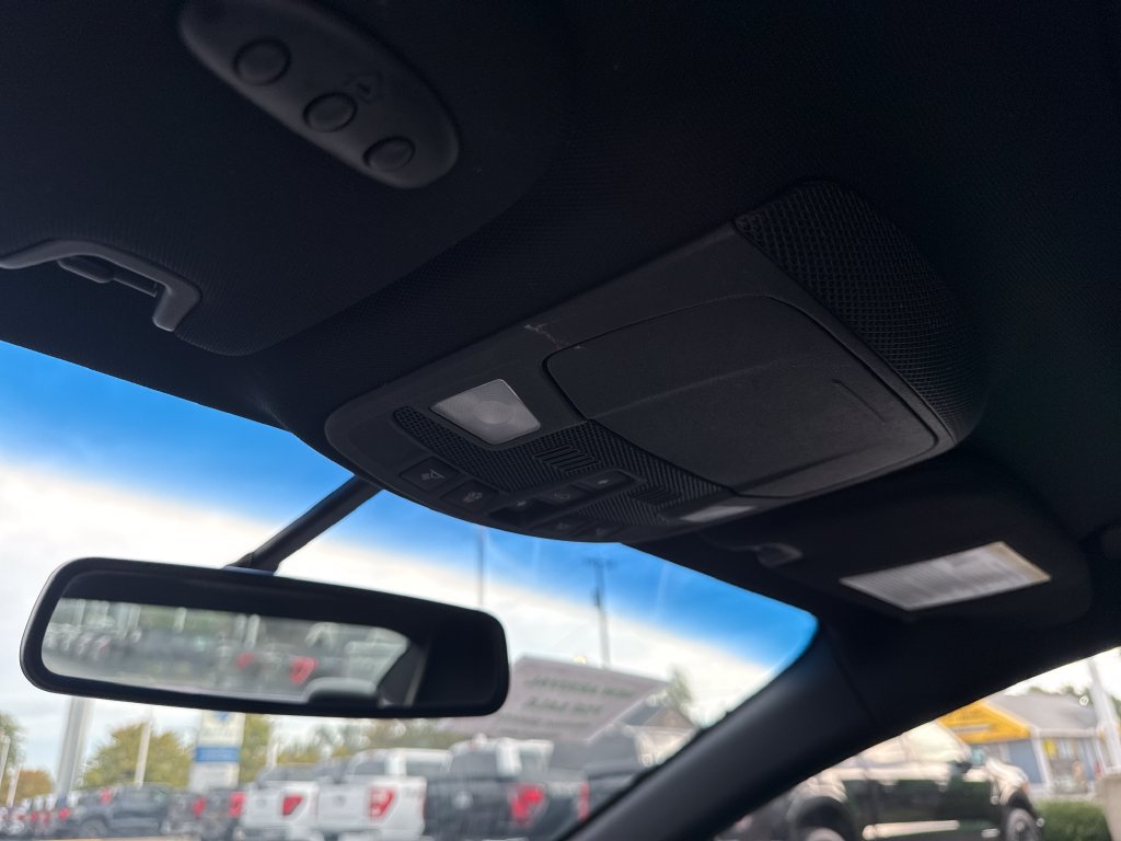 Used 2017 Lincoln MKZ Reserve FWD image 36
