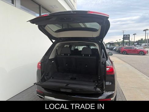 Used 2019 BMW X7 xDrive40i w/ Premium Package AWD/4WD image 9