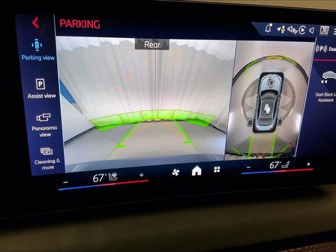 Certified 2025 BMW M235i xDrive w/ Premium Package image 17