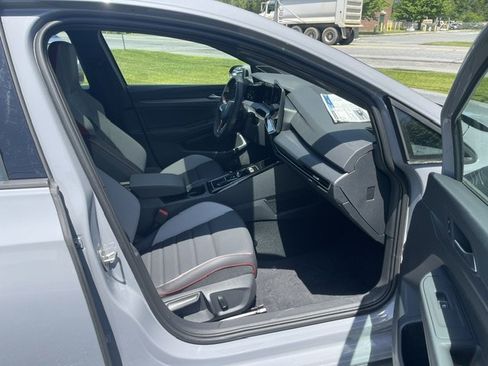 New 2026 Volkswagen GTI SE FWD image 7