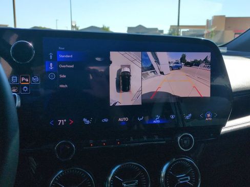 Used 2024 Chevrolet Blazer EV LT AWD/4WD image 20