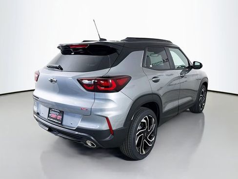 New 2026 Chevrolet TrailBlazer RS w/ Convenience Package FWD image 9