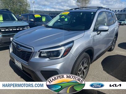 Used 2021 Subaru Forester Premium w/ Popular Package #1