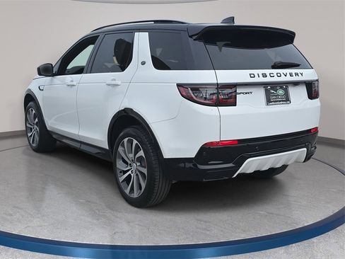 Certified 2025 Land Rover Discovery Sport Dynamic SE image 7