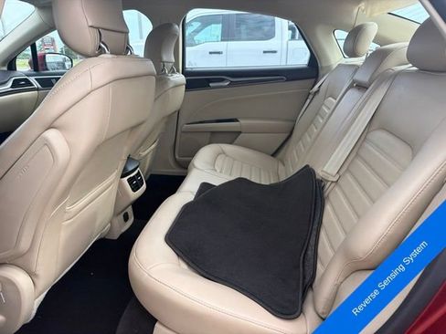Used 2013 Ford Fusion SE FWD image 14