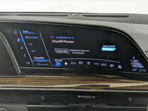 Used 2021 Cadillac Escalade Luxury AWD/4WD image 31