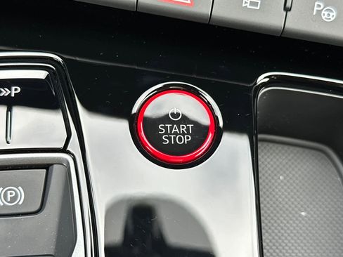 New 2026 Audi RS e-tron GT performance image 22