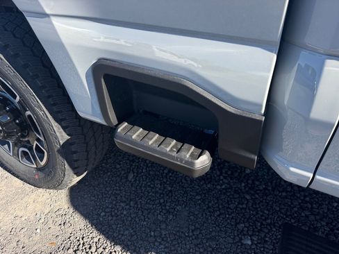 New 2026 Ford F250 Platinum image 26