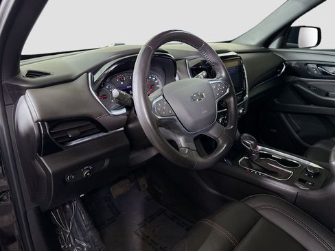 Used 2022 Chevrolet Traverse RS w/ LPO, Floor Liner Package image 23