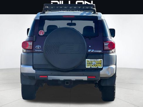 Used 2007 Toyota FJ Cruiser 4WD image 5