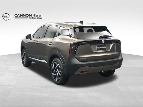 New 2026 Nissan Kicks SV w/ SV Premium Package FWD image 4