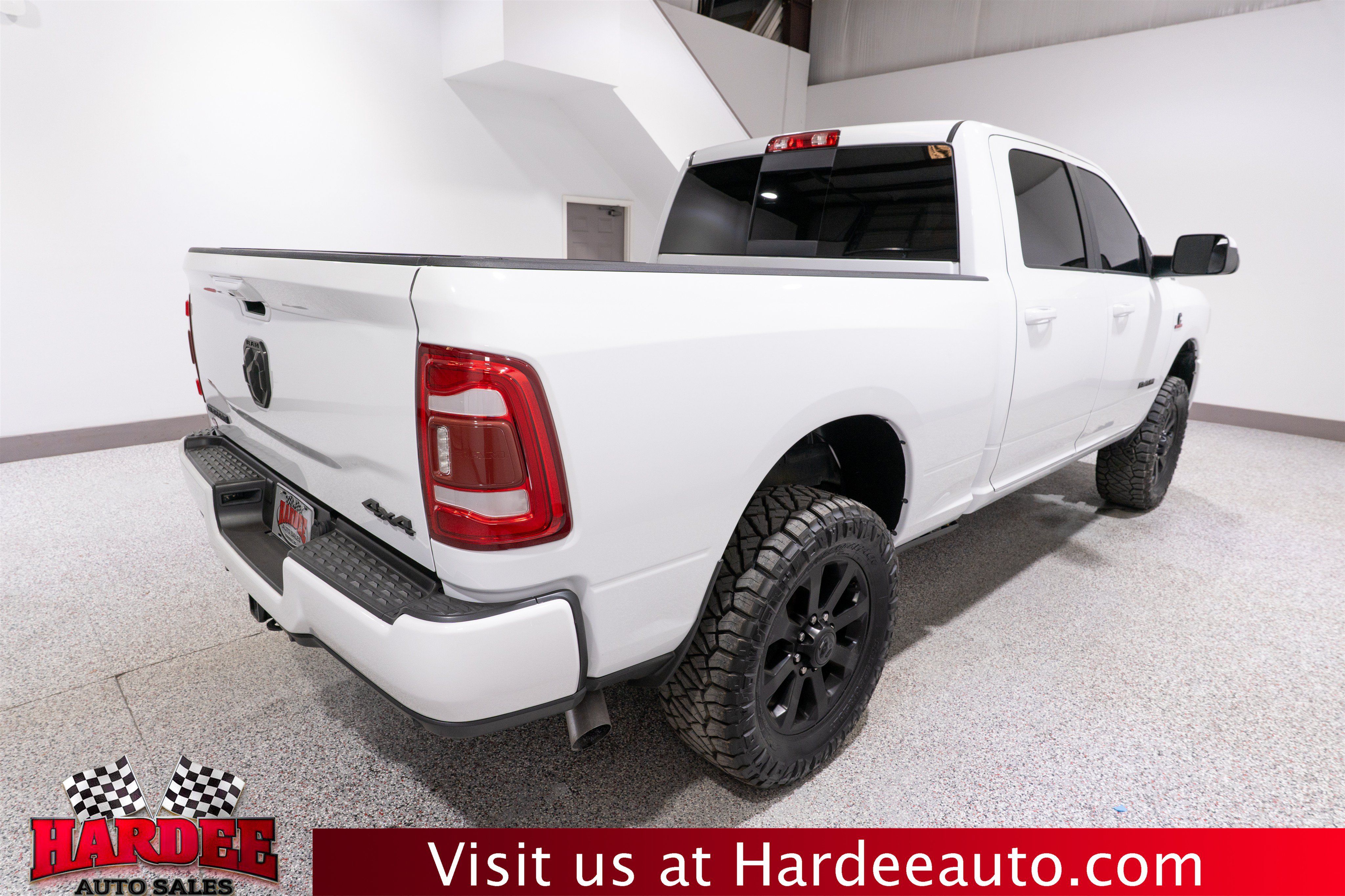 Used 2022 RAM 2500 Big Horn w/ Level C Equiment Group AWD/4WD image 5