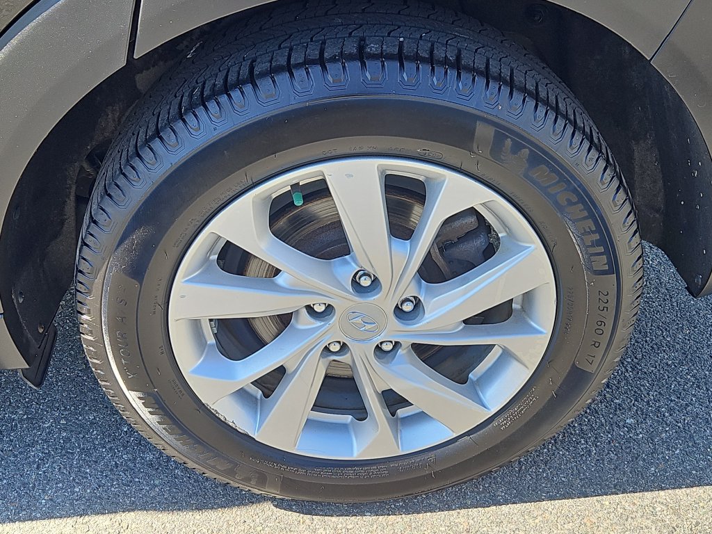 Used 2019 Hyundai Tucson SE AWD/4WD image 8