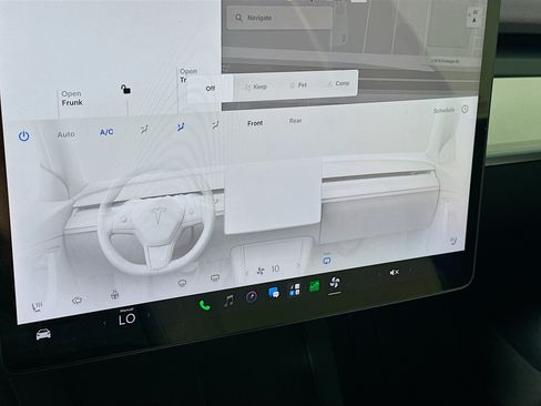 Used 2022 Tesla Model 3 Long Range AWD/4WD image 22